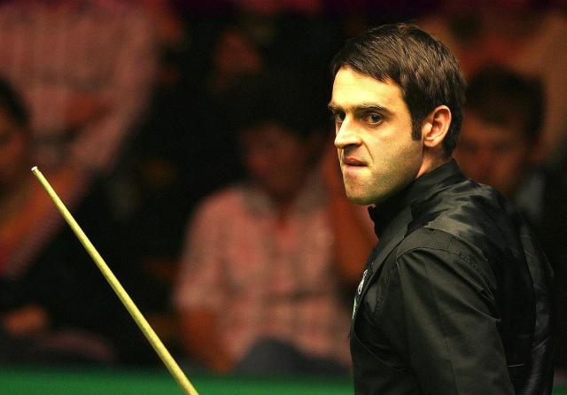 与巴黎世家 与巴黎世家